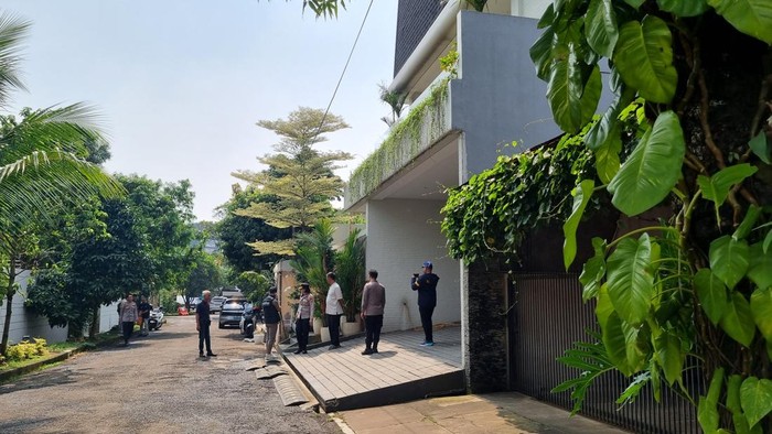 Kebakaran di rumah anggota BPK, Haerul Saleh padam