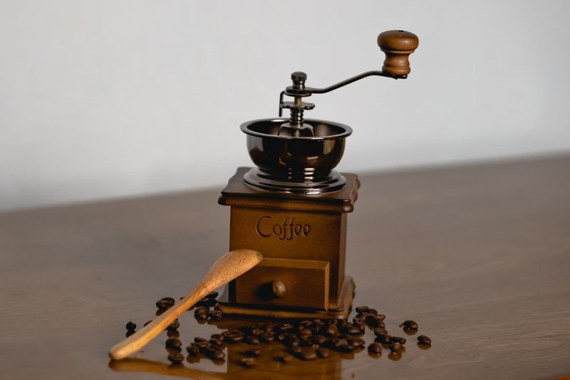 4 Peralatan Rekomendasi Barista untuk Home Brewer agar Kopi Makin Enak!