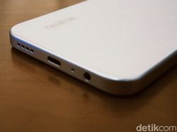 Realme C100x: HP Rp 3 Jutaan Baterai 8.000 mAh