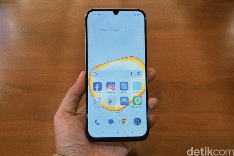 Realme C100i