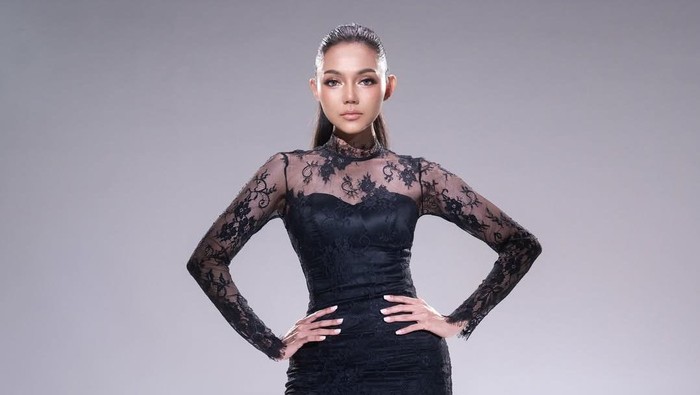 rina nose