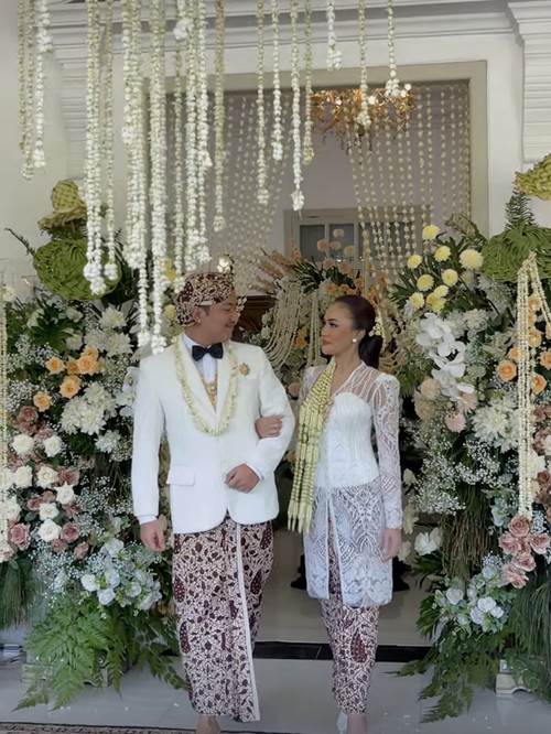 Putra sulung Soimah, Aksa, resmi menikah.