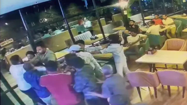 Tidak Ada Diskon Restoran Bikin Pelanggan Ngamuk Tidak Ada Diskon Restoran Bikin Pelanggan Ngamuk