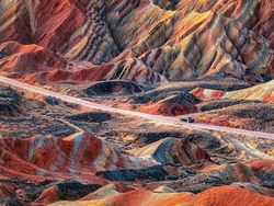 15 Foto yang Bikin Kamu Ngira Ini Planet Lain, Padahal Masih di Bumi