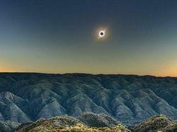 15 Foto yang Bikin Kamu Ngira Ini Planet Lain, Padahal Masih di Bumi
