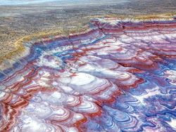 15 Foto yang Bikin Kamu Ngira Ini Planet Lain, Padahal Masih di Bumi