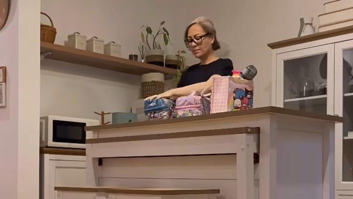 Cynthia Lamusu Terapkan Frugal Living Usai Pindah Rumah