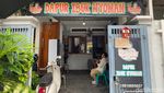 Blusukan Sarapan Nasi Jinggo dan Ayam Bakar Bali di dalam Perumahan
