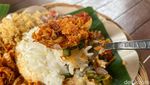 Blusukan Sarapan Nasi Jinggo dan Ayam Bakar Bali di dalam Perumahan