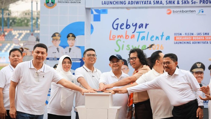 Gubernur Banten Andra Soni