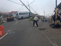 5 Fakta Hiace Rem Blong di Jalur Bromo, Hantam 4 Kendaraan