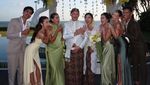 Jennifer Coppen Menangis Haru Dampingi Ayah Menikah di Bali