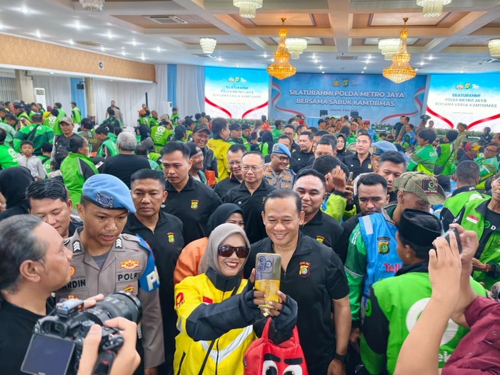 Kapolda Metro Jaya Irjen Asep Edi Suheri menghadiri kegiatan silaturahmi bersama Sabuk Kamtibmas. Dia mengajak semua unsur menjaga keamanan dan ketertiban. (dok Istimewa)