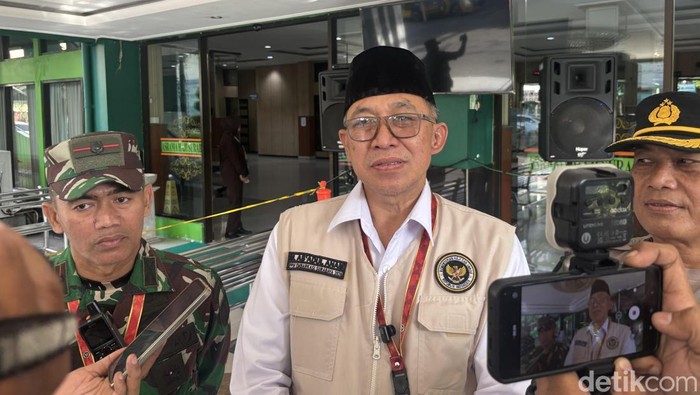 Ketua PPIH Embarkasi Surabaya, Mohammad As’adul Anam saat ditemui di asrama haji Surabaya