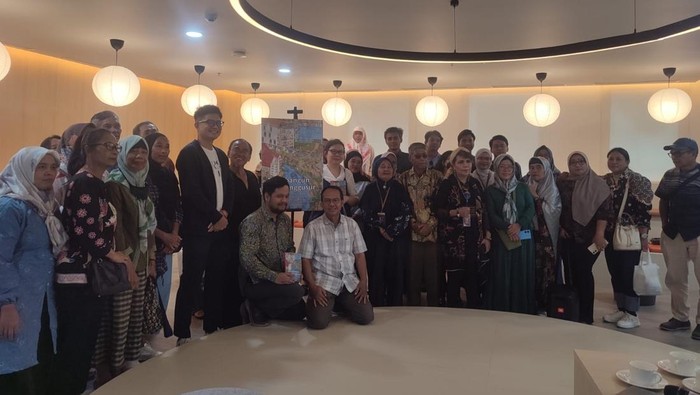Peluncuran dan bedah buku Membangun Tanpa Menggusur