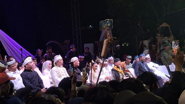 Pemprov Jabar menggelar pawai budaya di Kota Bogor. (M Sholihin/detikcom)