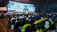 Mengusung tema “Di Balik Layar Pertamina: Menjaga Ketahanan Energi dan Bijak Berenergi”, program ini mengajak masyarakat memahami bahwa energi telah menjadi bagian penting dalam kehidupan sehari-hari.