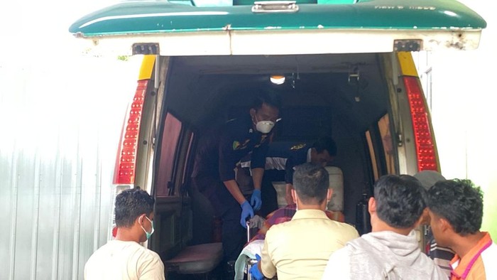 Polda Sumsel kawal pemulangan jenazah korban kecelakaan bus ALS ke Tegal, Sabtu (9/5/2026).