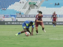 PSM Makassar Tertinggal 0-1 dari Arema FC di Babak Pertama
