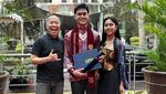 Sandhy Sondoro Bahagia Anak Lulus Dokter Muda, Beri Pesan Ini