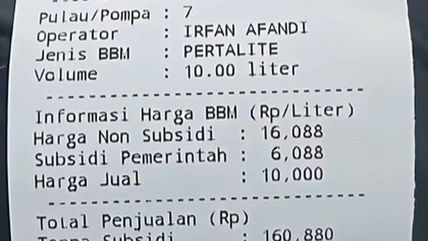 Struk BBM di SPBU Tol Jakarta-Merak. (Tangkapan Layar via Sosial Media)