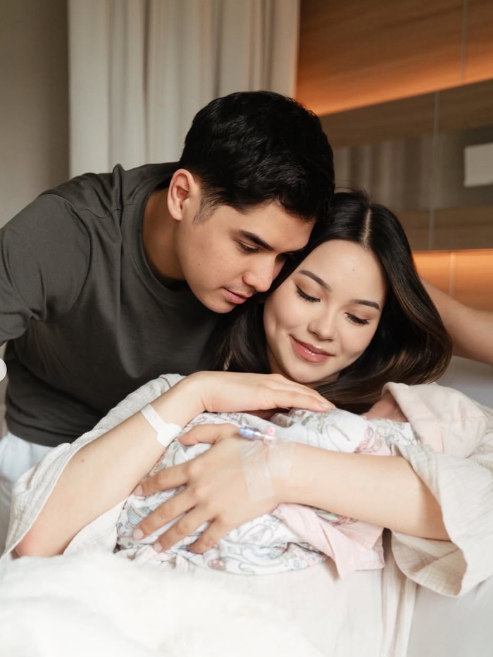 Al Ghazali dan Alyssa Daguise