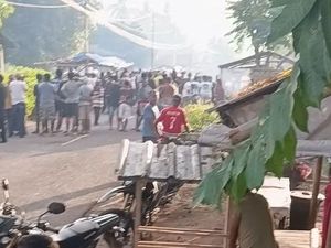 Bupati Flores Timur Tak Mau Biayai Pengobatan Korban Bentrok di Adonara