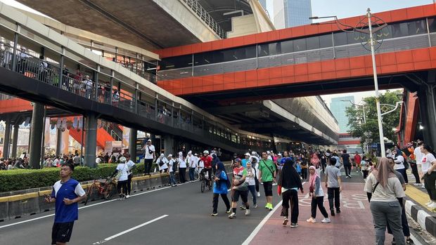 Suasana CFD di Jalan Rasuna Said, Jakarta Selatan, Minggu (10/5/2026).