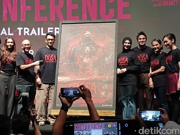 Perilisan poster dan trailer film Dosa: Penebusan atau Pengampunan di Epicentrum, Jakarta Selatan, Sabtu (9/5/2026).