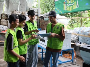 Dorong Ekonomi Sirkular, PGN Olah Sampah Plastik Jadi Produk Bernilai