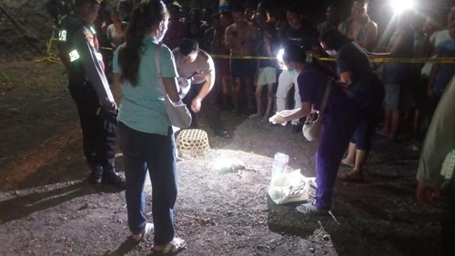 Penemuan jenazah bayi perempuan dalam kondisi mengenaskan di Banjar Dinas Sema, Desa Sangsit, Kecamatan Sawan, Kabupaten Buleleng , Sabtu (9/5/2026) sore. Foto: Polres Buleleng