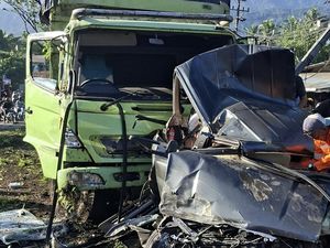 5 Kendaraan Terlibat Kecelakaan Beruntun di Padang, 3 Tewas-4 Luka