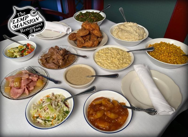 5 Restoran Paling Berhantu, Bisa Makan Enak Sambil Uji Nyali!