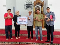 Bank Sumsel Babel Salurkan Bantuan CSR ke Masjid di Martapura