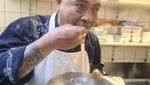 Potret Chef Henry Alexie Bloem, Anak dari Pencipta Nasi Jinggo di Bali