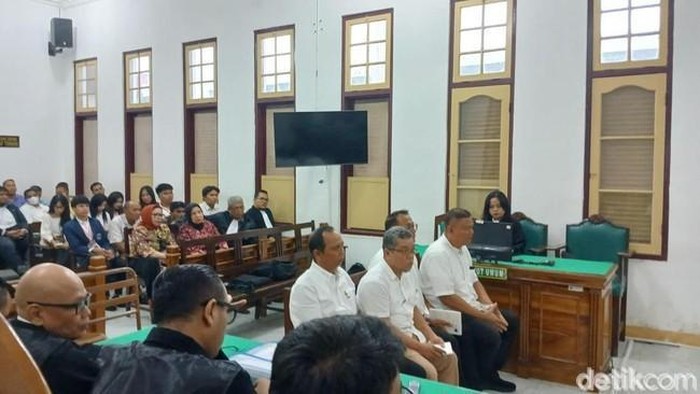 Empat terdakwa di Pengadilan Negeri (PN) Medan, Senin (11/5/2026)