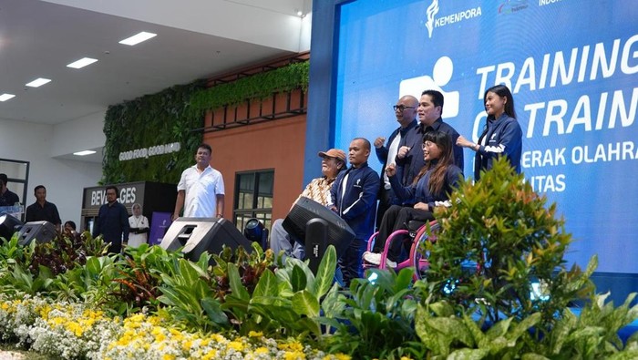 Kementerian Pemuda dan Olahraga Republik Indonesia bersama tim Chef de Mission (CdM) resmi membuka kegiatan Training of Trainers (ToT) bagi pelatih dan instruktur kontingen paralimpik Indonesia menuju Asian Para Games 2026 di Nagoya, Jepang.