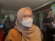 Baru Pertama Dapat Daging, 200 Siswa Surabaya Malah Keracunan MBG