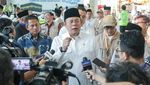 Lepas Jemaah Haji KJT-24 di Kertajati, Waka DPR Apresiasi Layanan