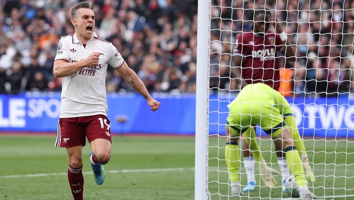 Drama VAR Warnai Kemenangan Arsenal Atas West Ham
