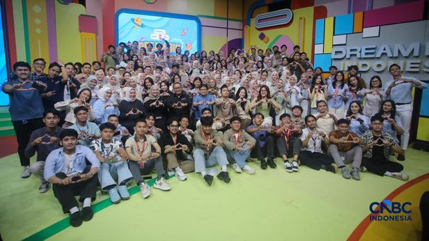 Offboarding MagangHub Kemnaker Batch 2 Transmedia di Auditorium Studio 1 Gedung Transmedia, Jakarta, Senin (11/5/2026). (CNBC Indonesia/Faisal Rahman)