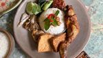 Nyamm! Ada Nasi Tempong hingga Oseng Sapi di Resto Konsep Kebun Cantik