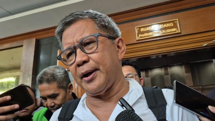 Rocky Gerung di Pengadilan Tipikor Jakarta