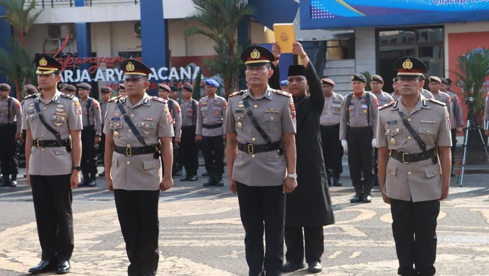 Sertijab tiga perwira di wilayah Polresta Cilacap, Senin (11/5/2026).