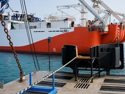 Triasmitra Cari Dana untuk Bangun Kabel Laut di Indonesia Tengah
