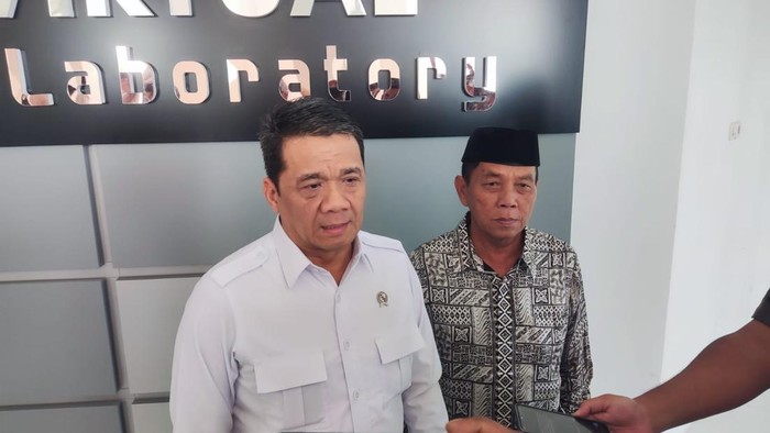 Wakil Menteri Desa dan Pembangunan Daerah Tertinggal (Wamendes PDT) RI, Ahmad Riza Patria