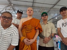 Sikap Band Whispers Saat Sang Drummer Pilih Jadi Biksu