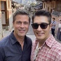 Aktor Korea Bikin Geger Pamer Foto Bareng Brad Pitt, Ternyata Pakai AI