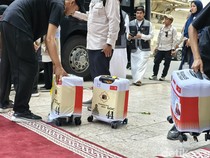 Jemaah Haji Kini Bisa Kirim Oleh-oleh Langsung dari Makkah ke Indonesia