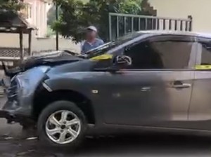 Viral Bocah Probolinggo Bawa Kabur Brio Tetangga hingga Nabrak Pohon